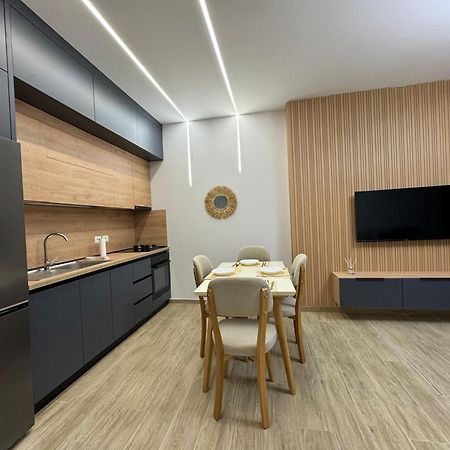 Isla'S Luxurious Seaside Apartments Durrës 외부 사진