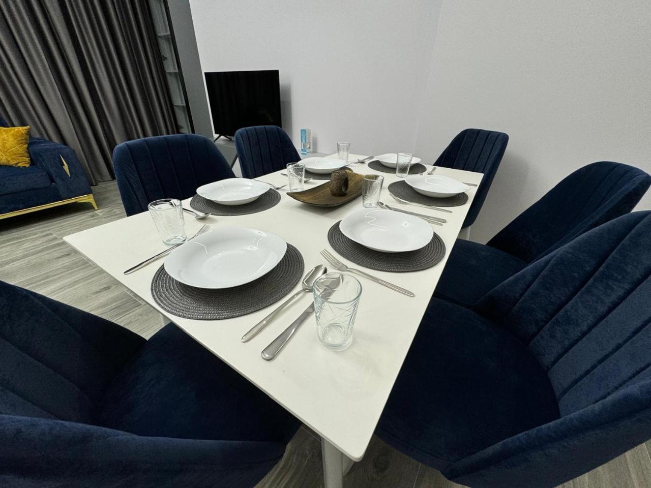 Isla'S Luxurious Seaside Apartments Durrës 외부 사진