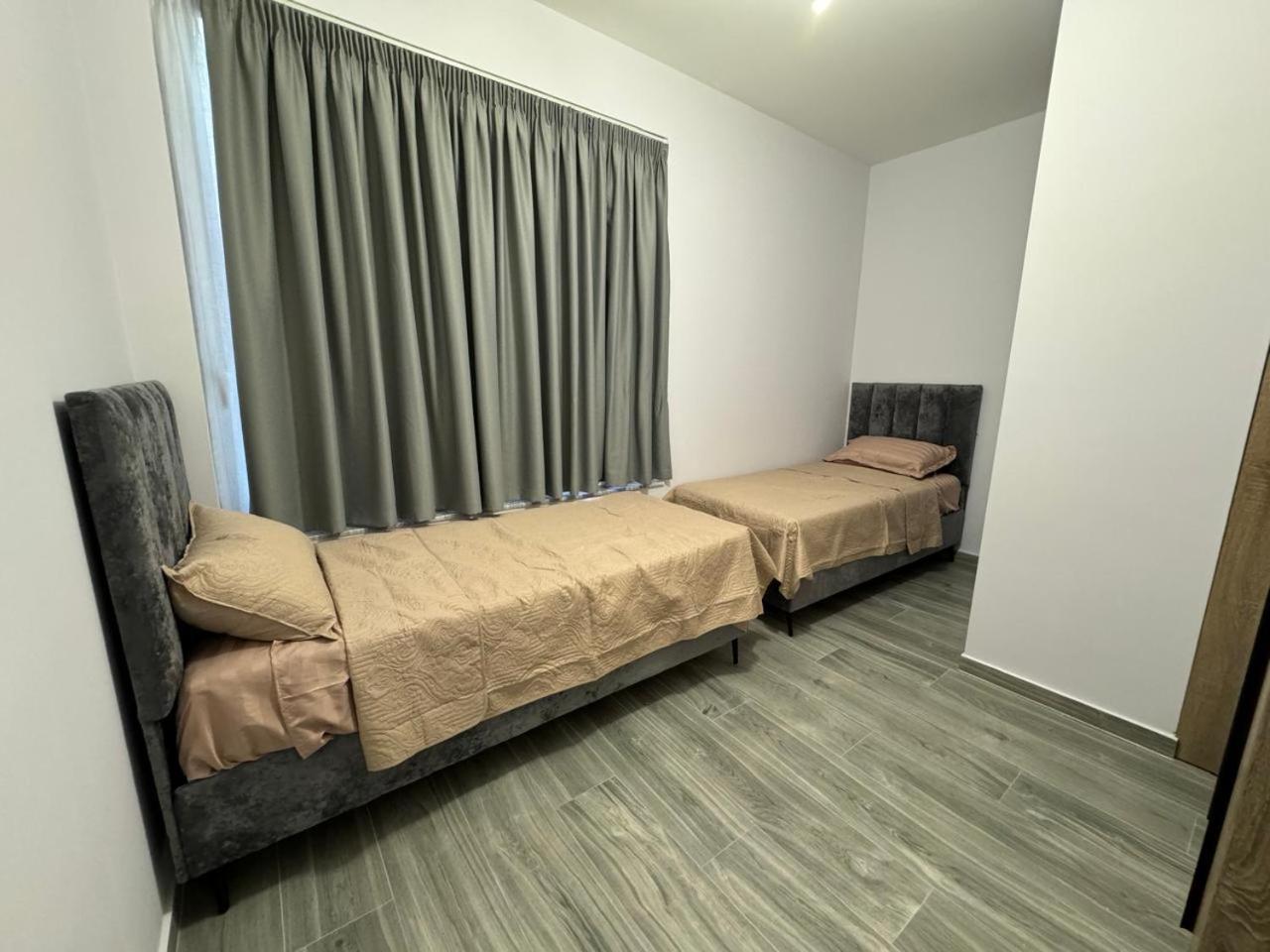 Isla'S Luxurious Seaside Apartments Durrës 외부 사진