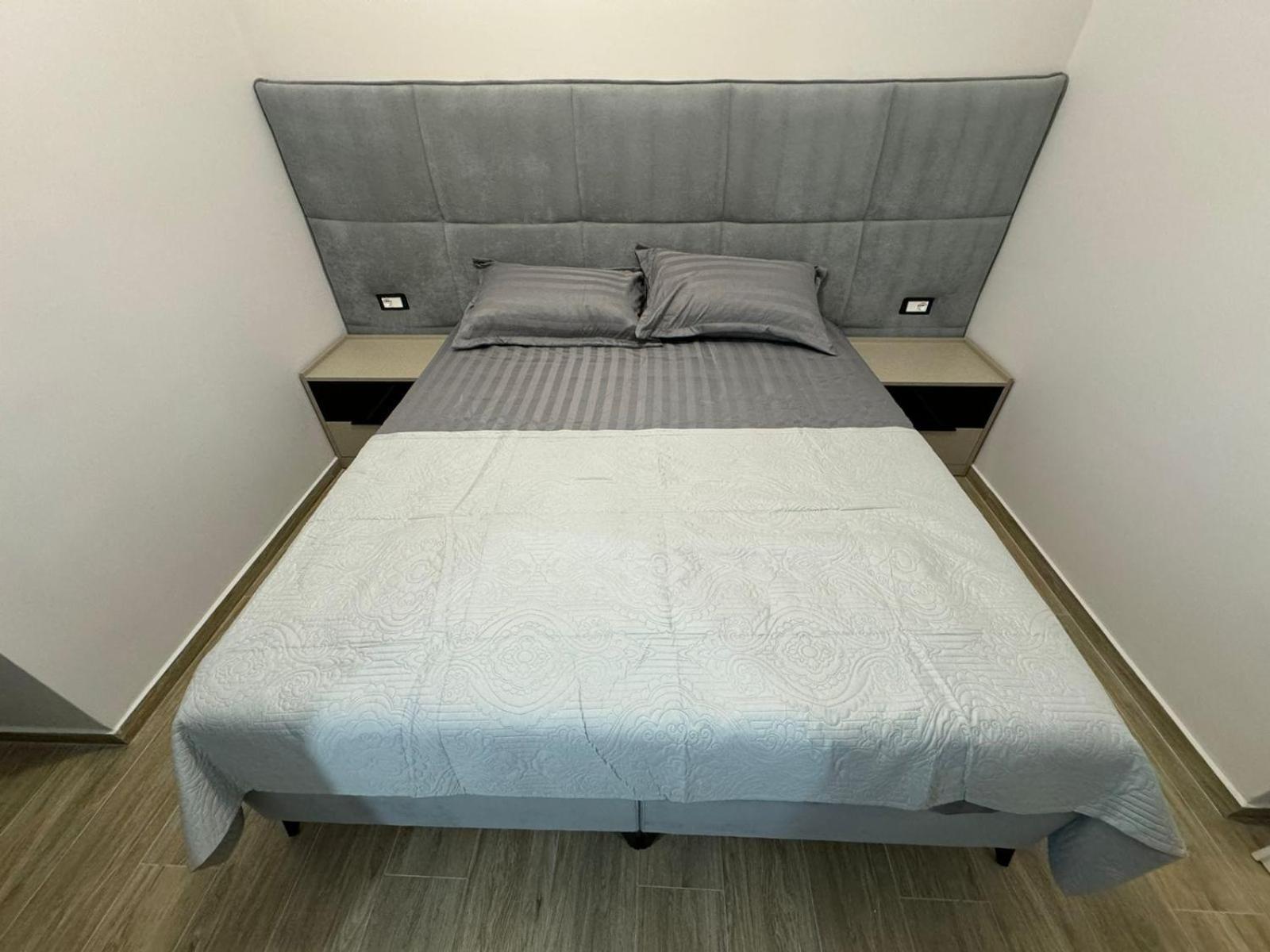 Isla'S Luxurious Seaside Apartments Durrës 외부 사진