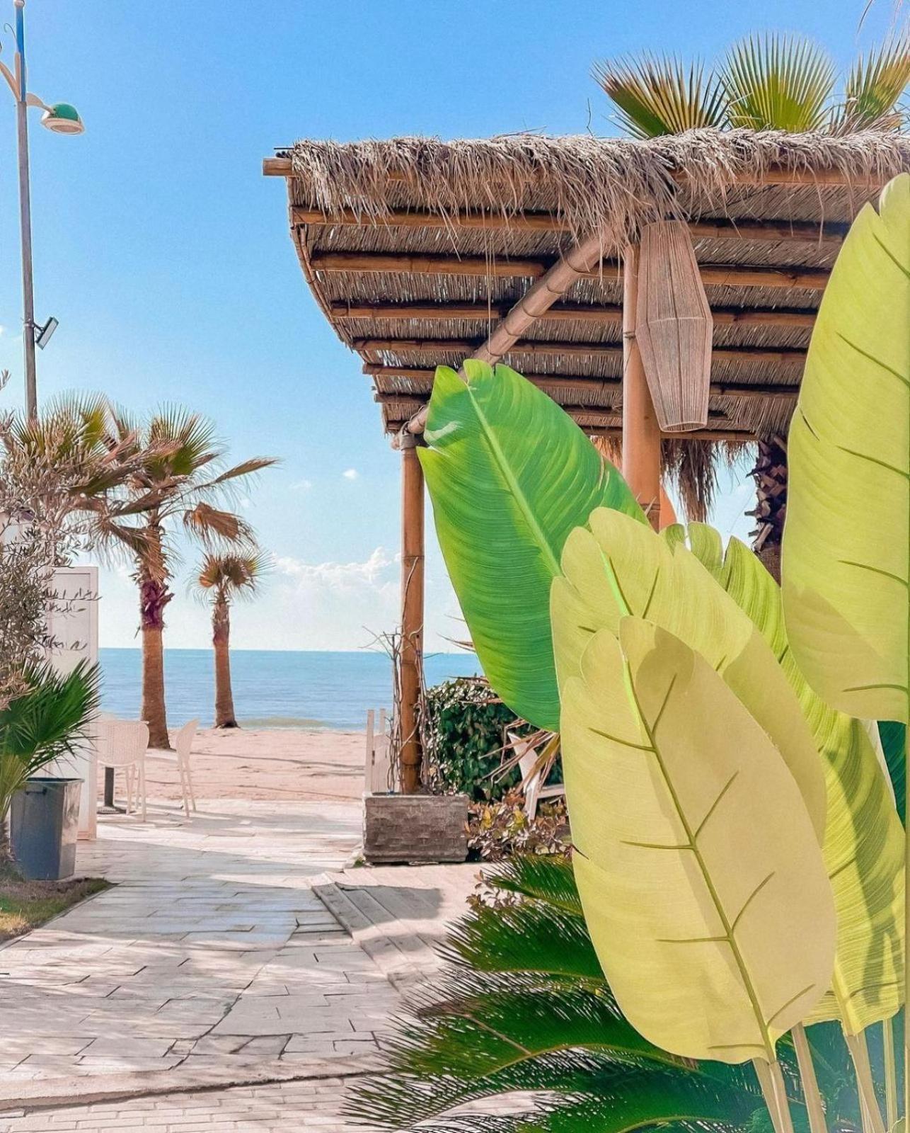 Isla'S Luxurious Seaside Apartments Durrës 외부 사진